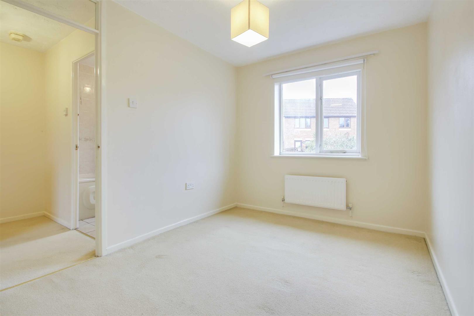 Braford Gardens, Shenley Brook End, Milton Keynes
